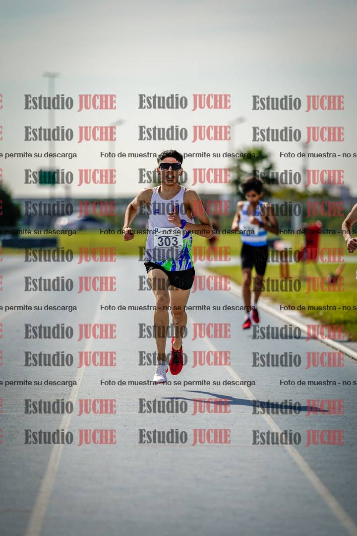 Fotos de los 3000 m llanos de varones