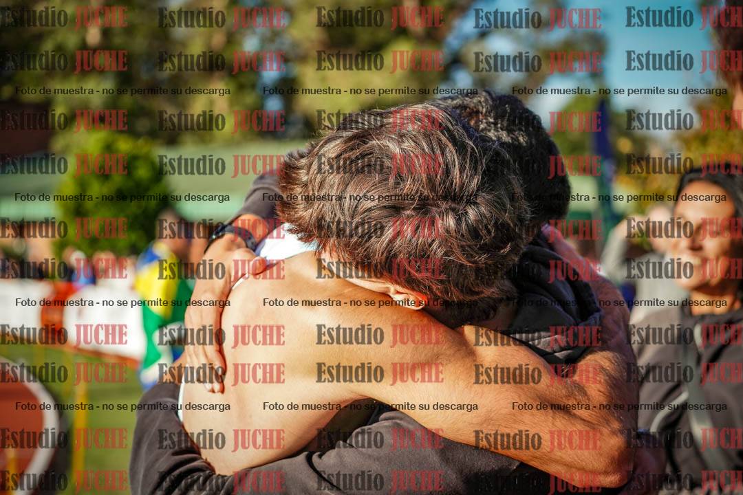 Fotos de algunos extras y podios del día 2