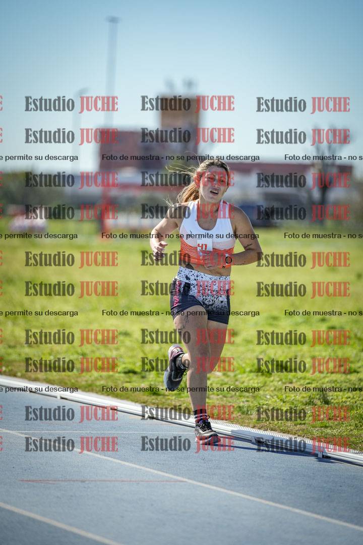 Fotos de los 5000 m llanos de mujeres y varones