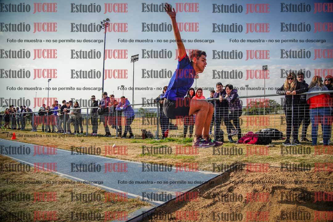 Fotos del salto triple de varones