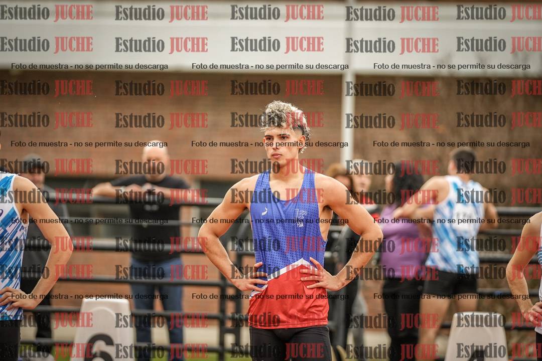 Fotos de los 100 m llanos de varones - FINAL