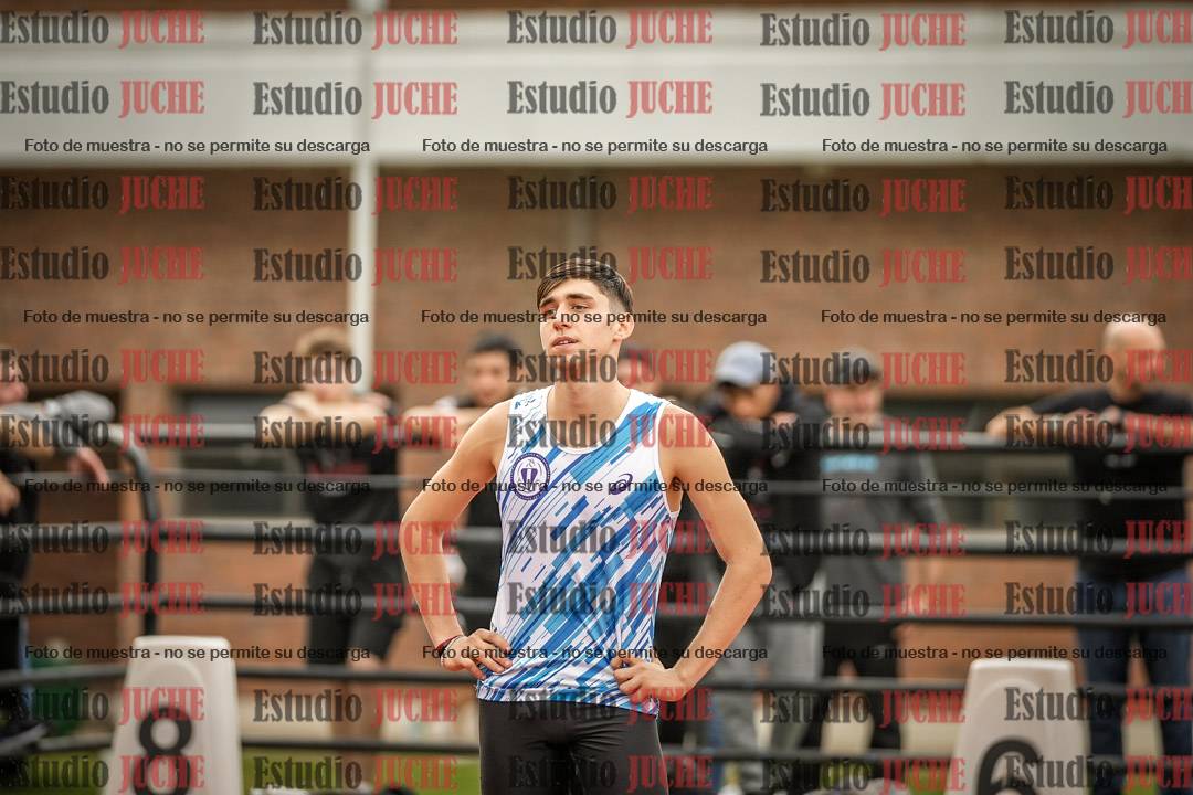 Fotos de los 100 m llanos de varones - FINAL