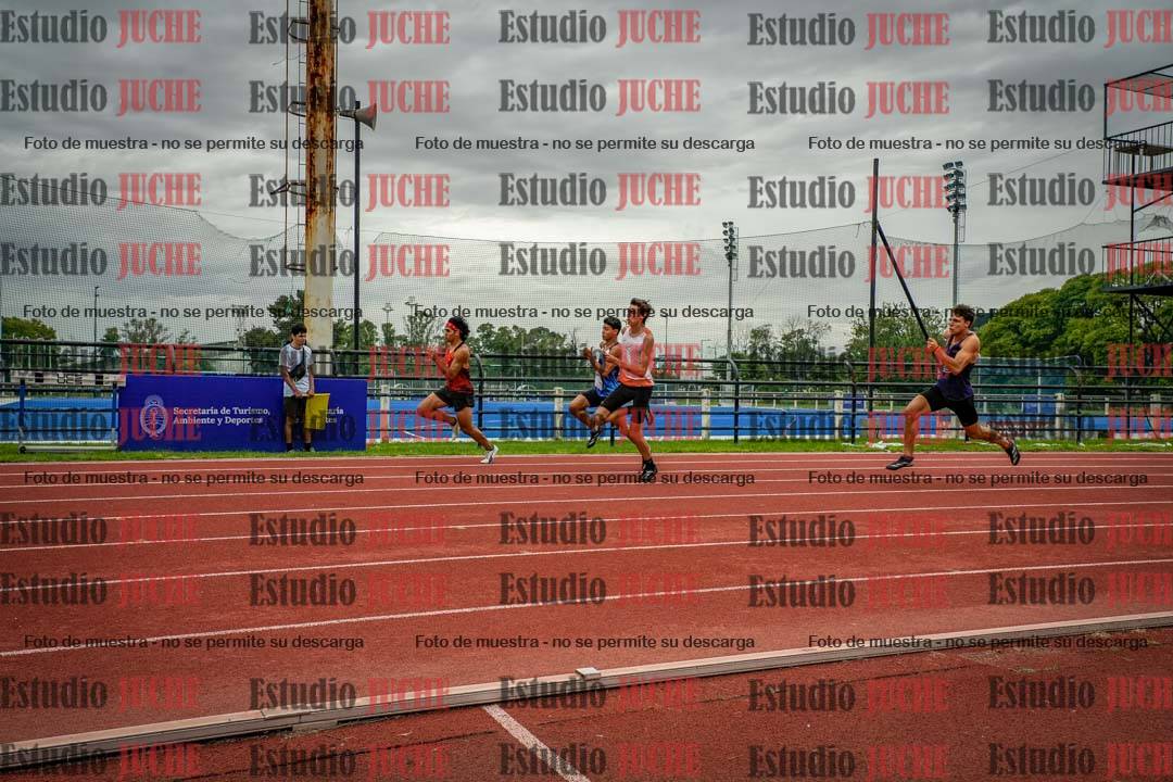 Fotos de los 200 m de varones