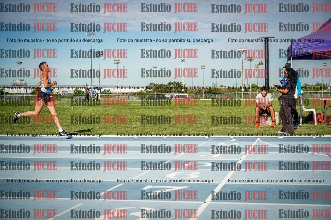 Fotos de los 1500 m llanos de varones