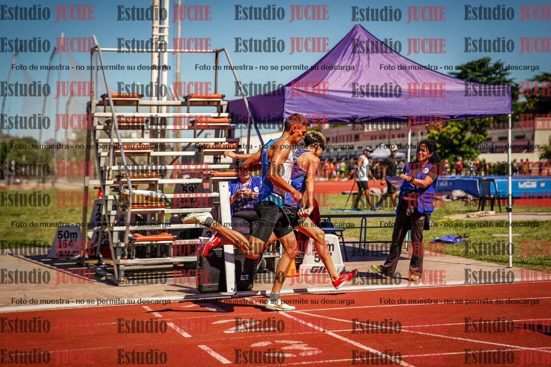Fotos de los 800 m llanos de varones