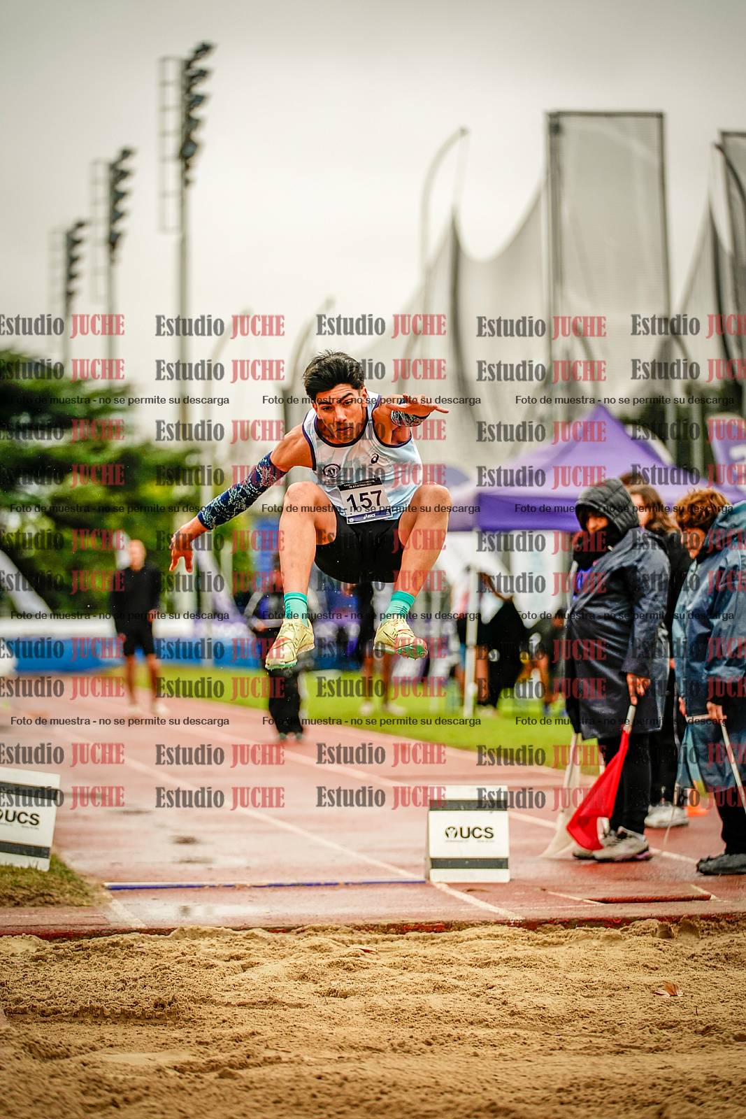 Fotos del salto en largo de varones - decatlón 2