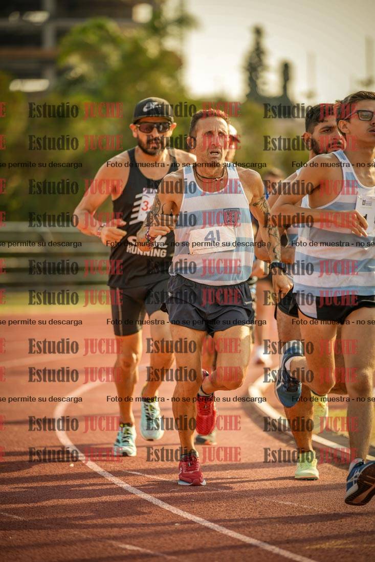 Fotos de los 1500 m llanos de varones