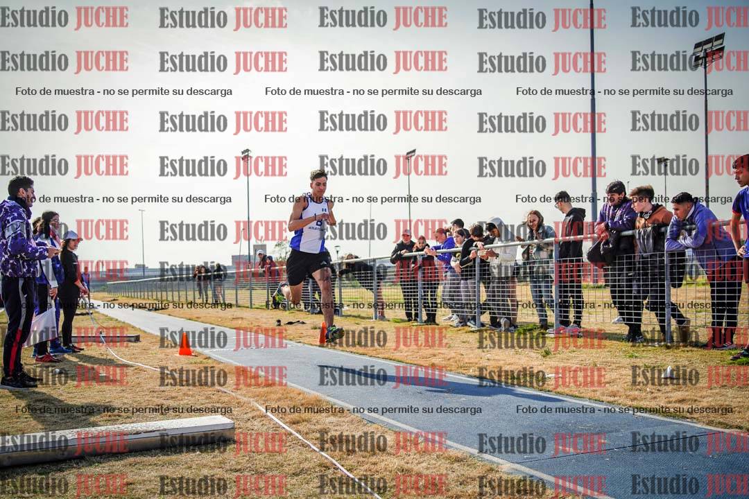 Fotos del salto triple de varones