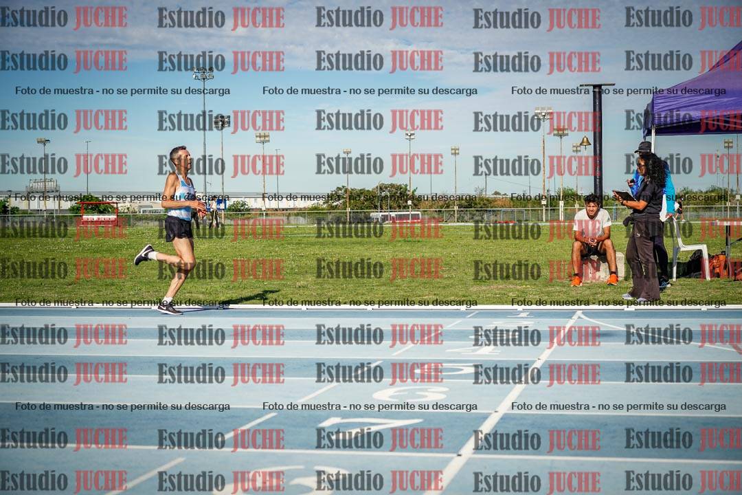 Fotos de los 1500 m llanos de varones