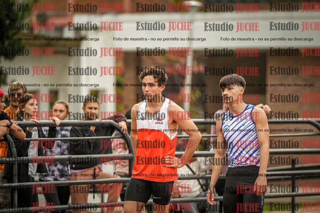 Fotos de los 100 m llanos de varones - FINAL
