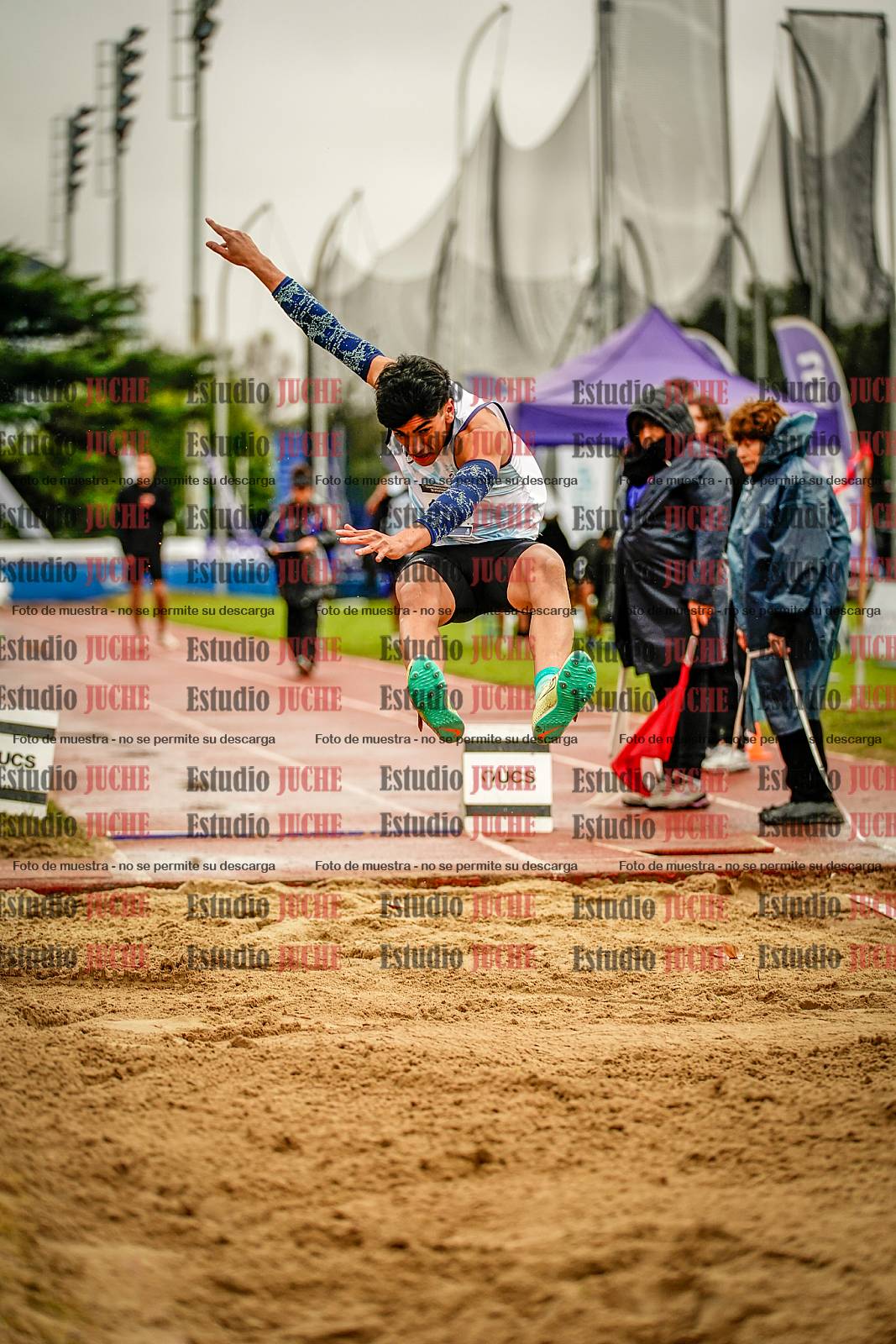 Fotos del salto en largo de varones - decatlón 2