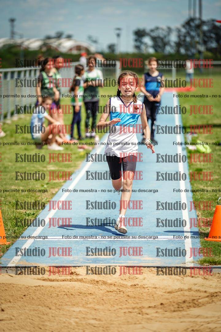 Fotos del salto en largo de mujeres - U12