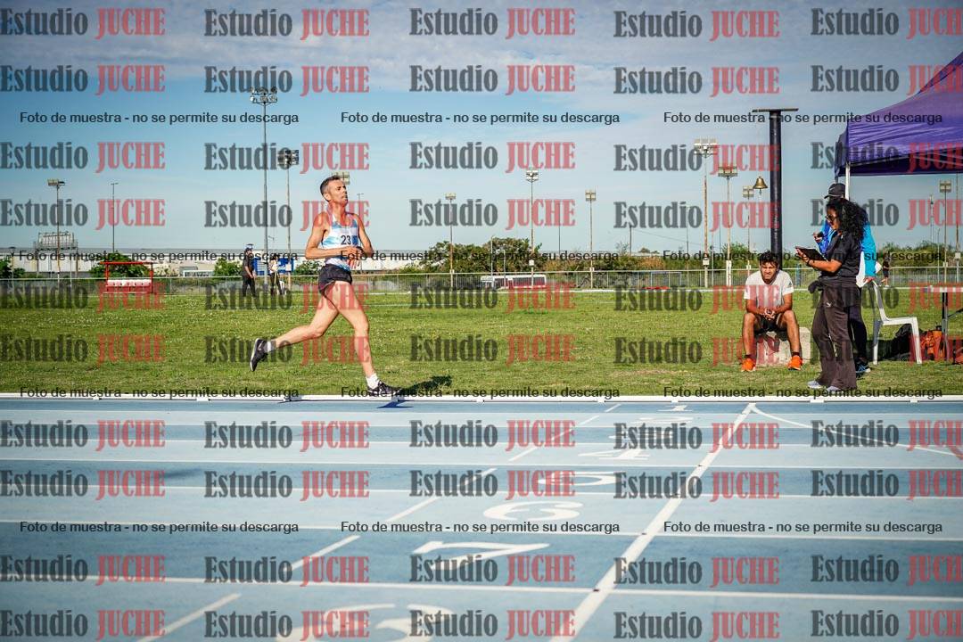 Fotos de los 1500 m llanos de varones