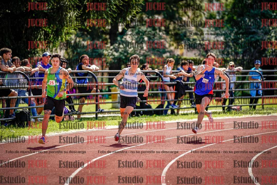Fotos de los 800 m llanos de varones