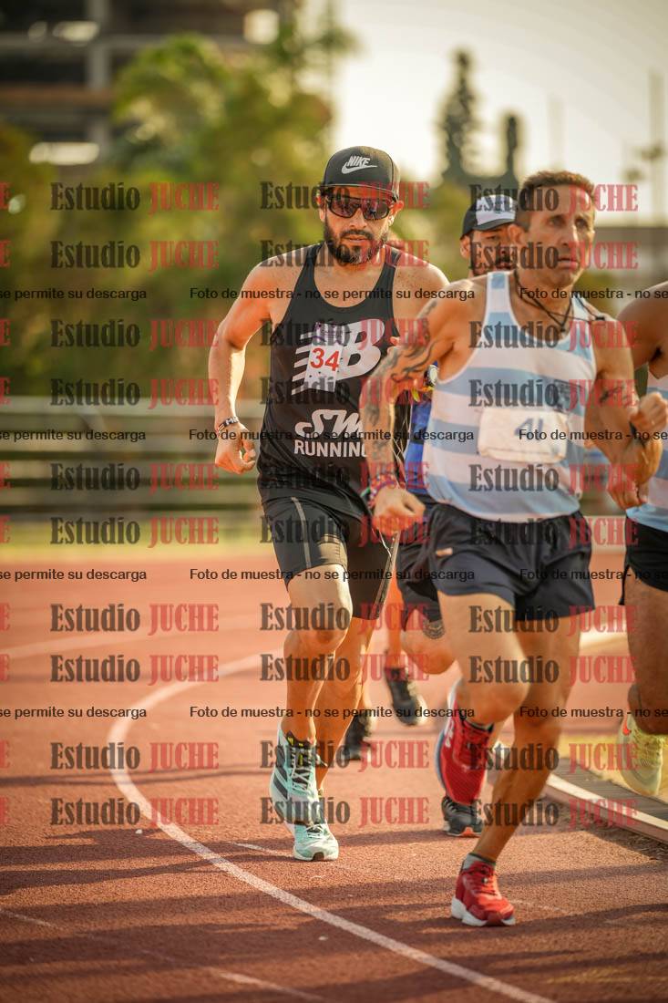 Fotos de los 1500 m llanos de varones