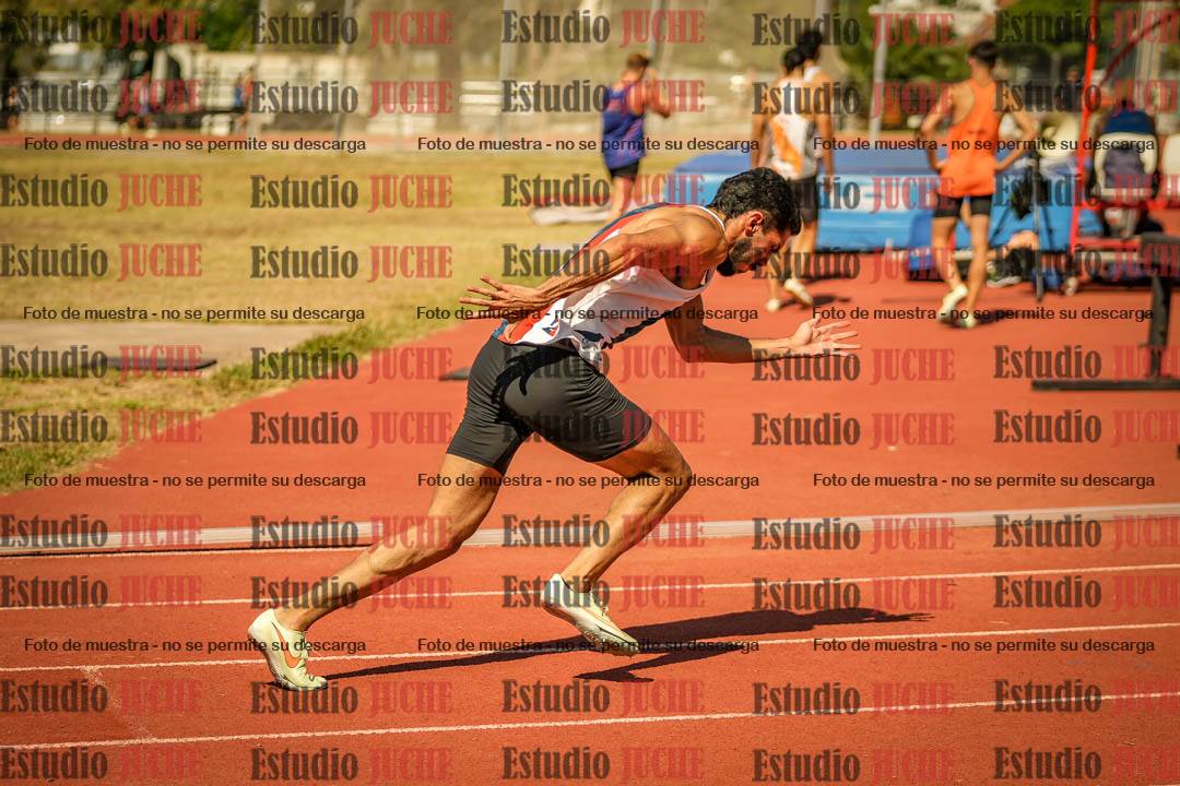 Fotos de los 400 m llanos de varones