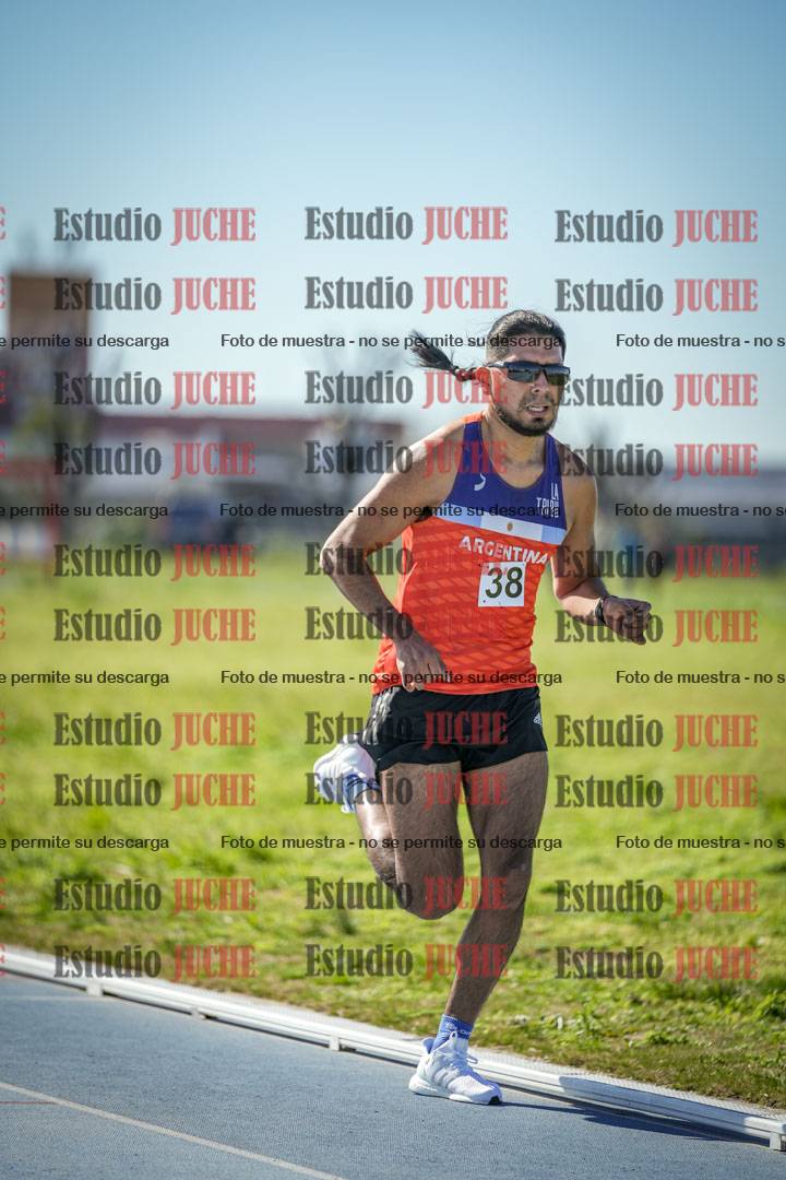 Fotos de los 5000 m llanos de mujeres y varones