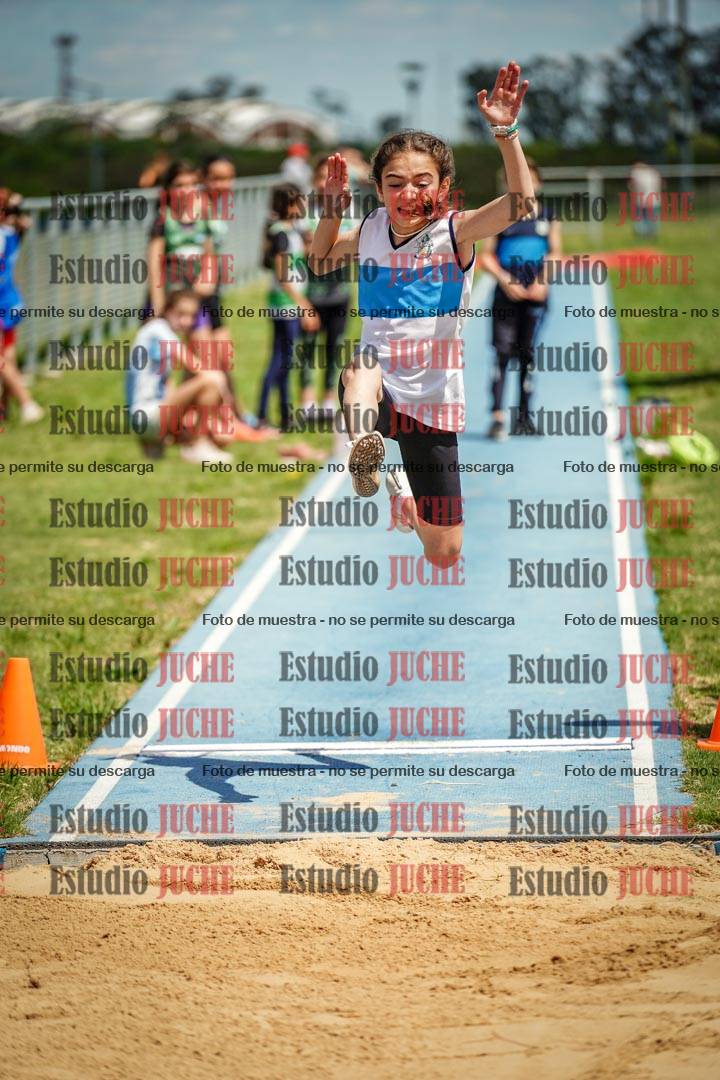 Fotos del salto en largo de mujeres - U12