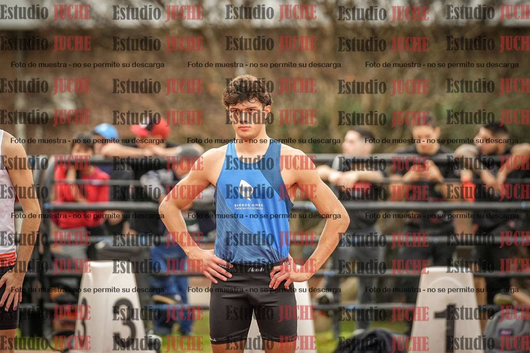 Fotos de los 100 m llanos de varones - FINAL