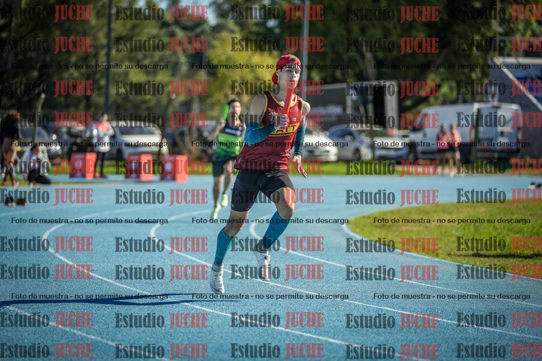 Fotos de las postas 4x200 m llanos de mujeres