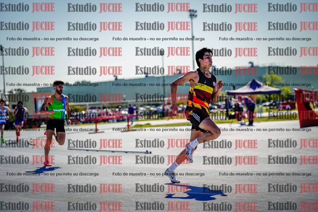 Fotos de los 400 m llanos de varones
