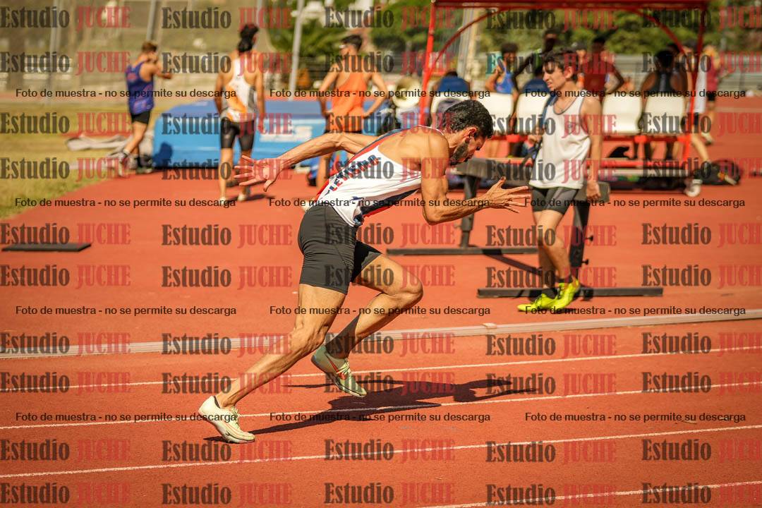 Fotos de los 400 m llanos de varones