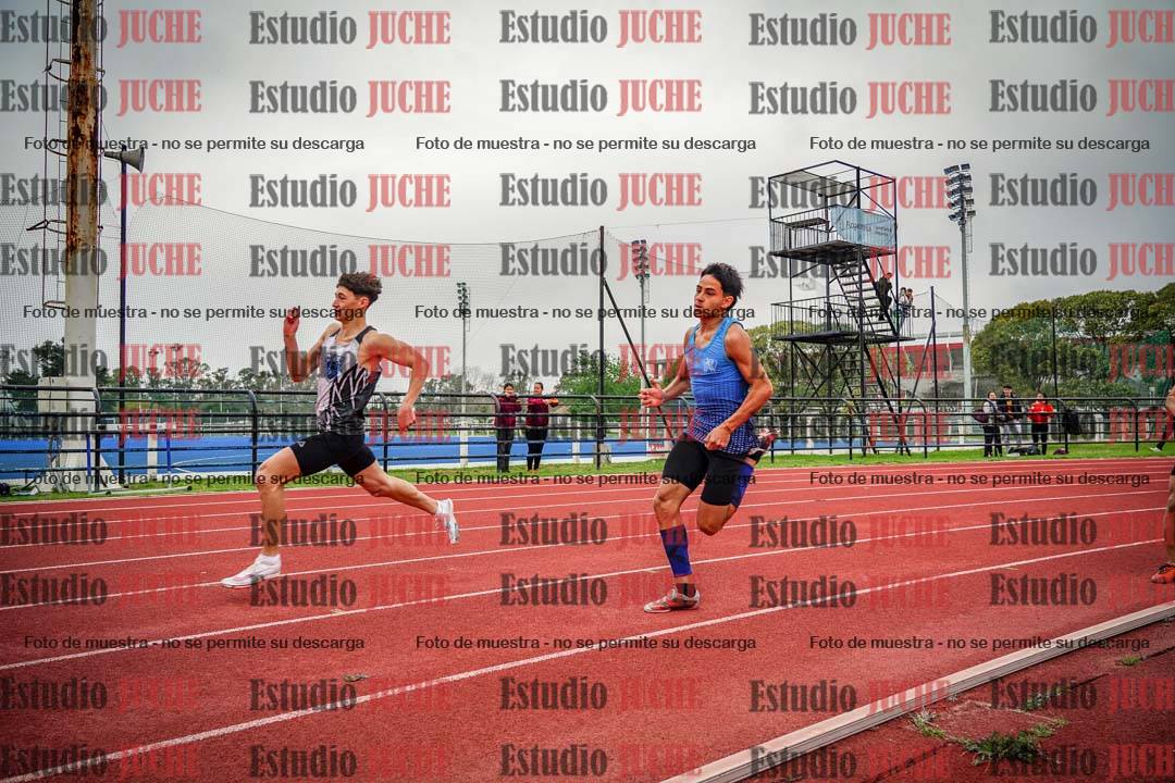 Fotos de los 200 m llanos de varones