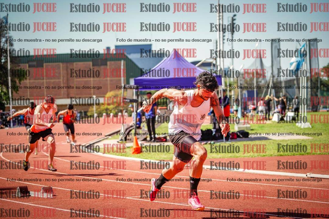 Fotos de los 400 m llanos de varones
