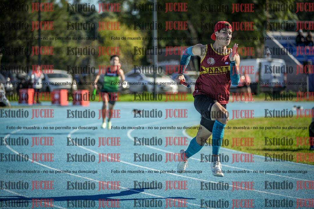 Fotos de las postas 4x200 m llanos de mujeres