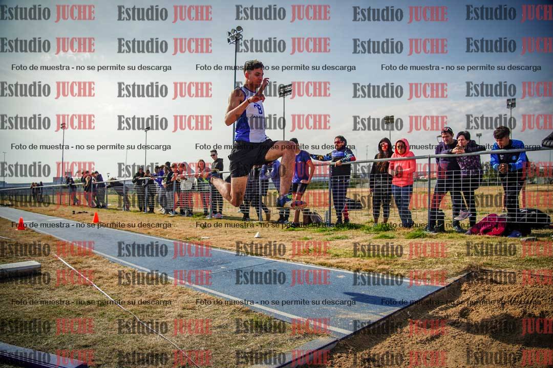 Fotos del salto triple de varones