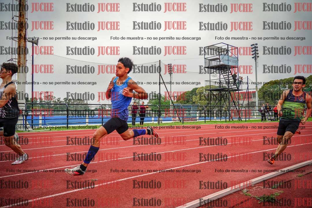 Fotos de los 200 m llanos de varones