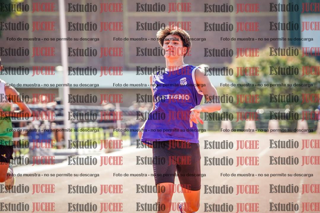 Fotos de los 200 m llanos de varones