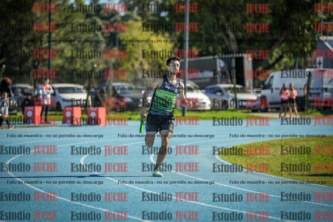 Fotos de las postas 4x200 m llanos de mujeres