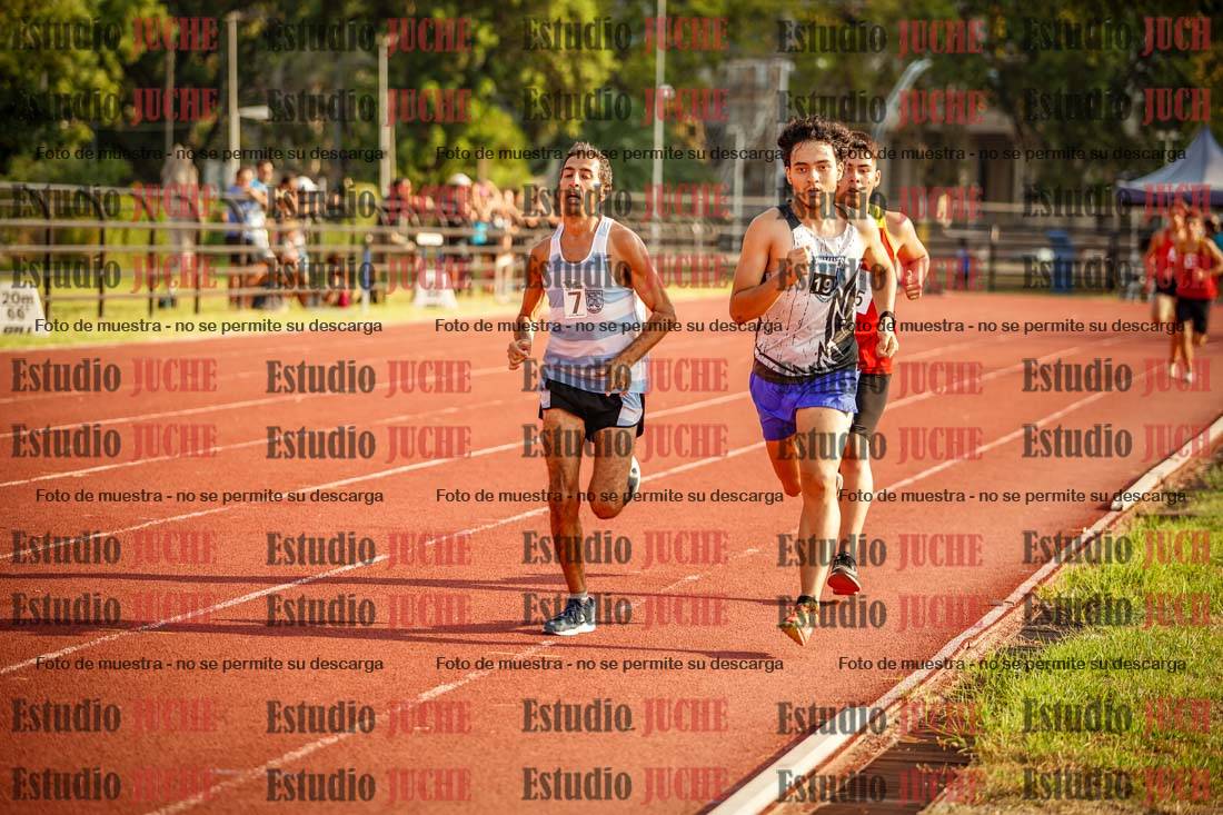 Fotos de los 1500 m llanos de varones