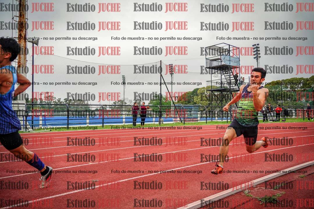 Fotos de los 200 m llanos de varones
