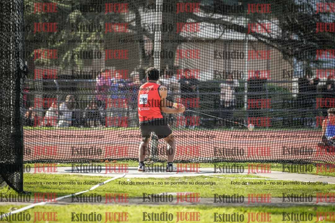 Fotos del lanzamiento de martillo de varones