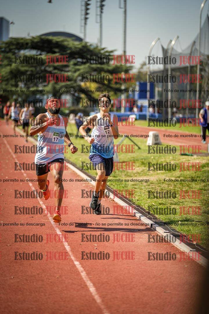 Fotos de los 1500 m llanos de varones