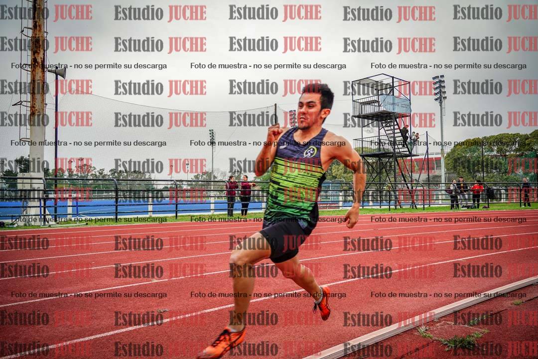 Fotos de los 200 m llanos de varones