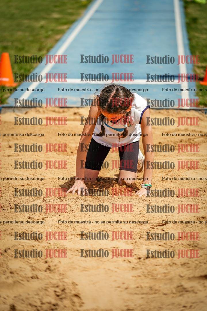 Fotos del salto en largo de mujeres - U12