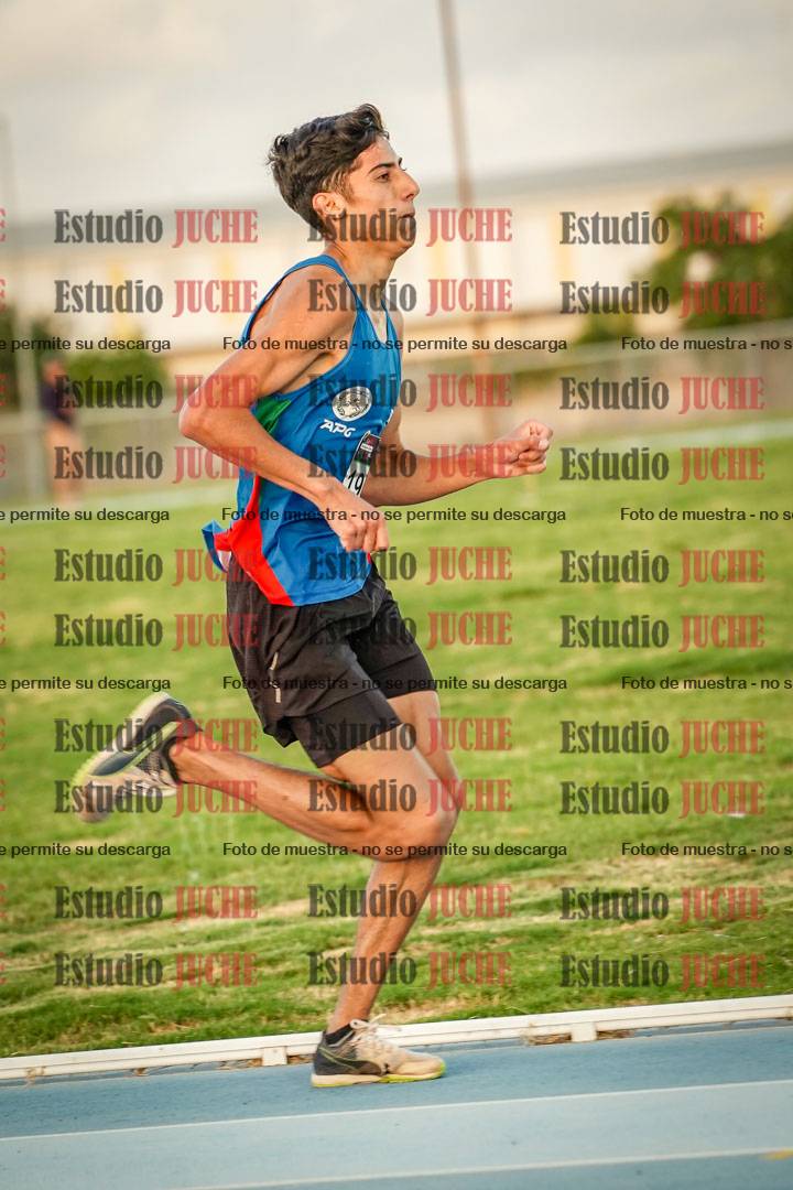 Fotos de los 3000 m llanos de varones