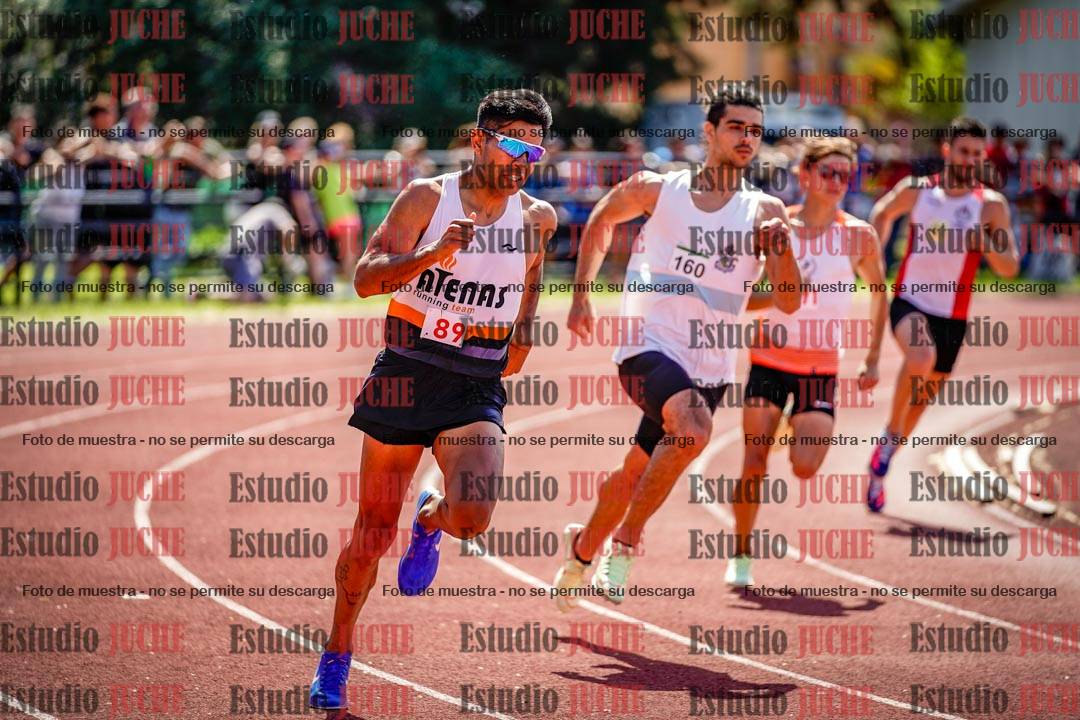 Fotos de los 800 m llanos de varones
