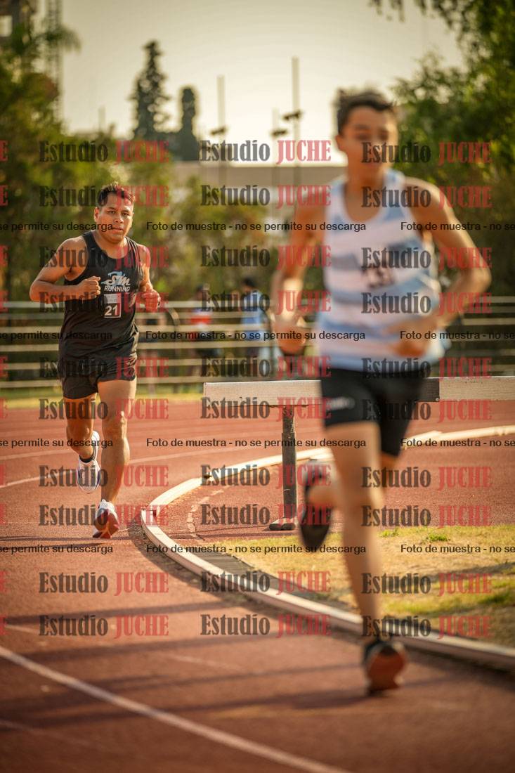 Fotos de los 1500 m llanos de varones