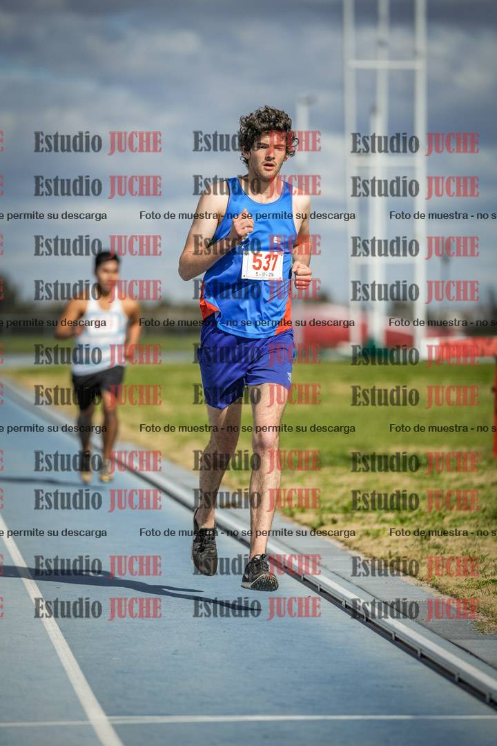 Fotos de los 5000 m llanos de varones