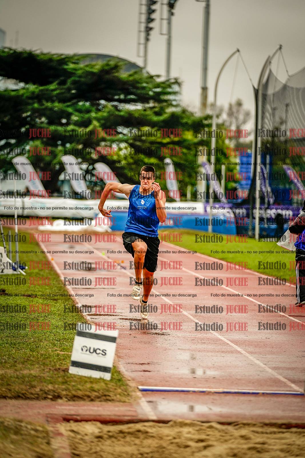 Fotos del salto en largo de varones - decatlón 2