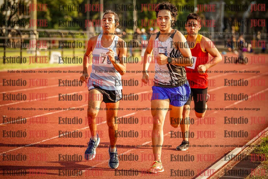 Fotos de los 1500 m llanos de varones