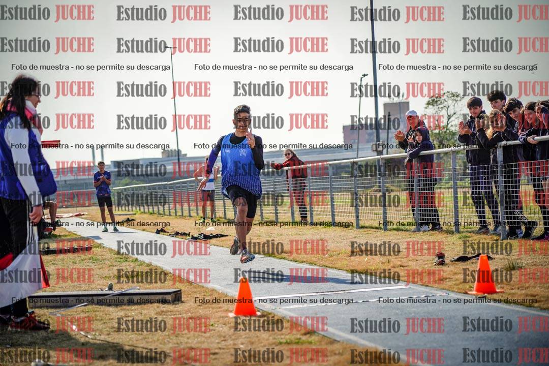 Fotos del salto triple de varones