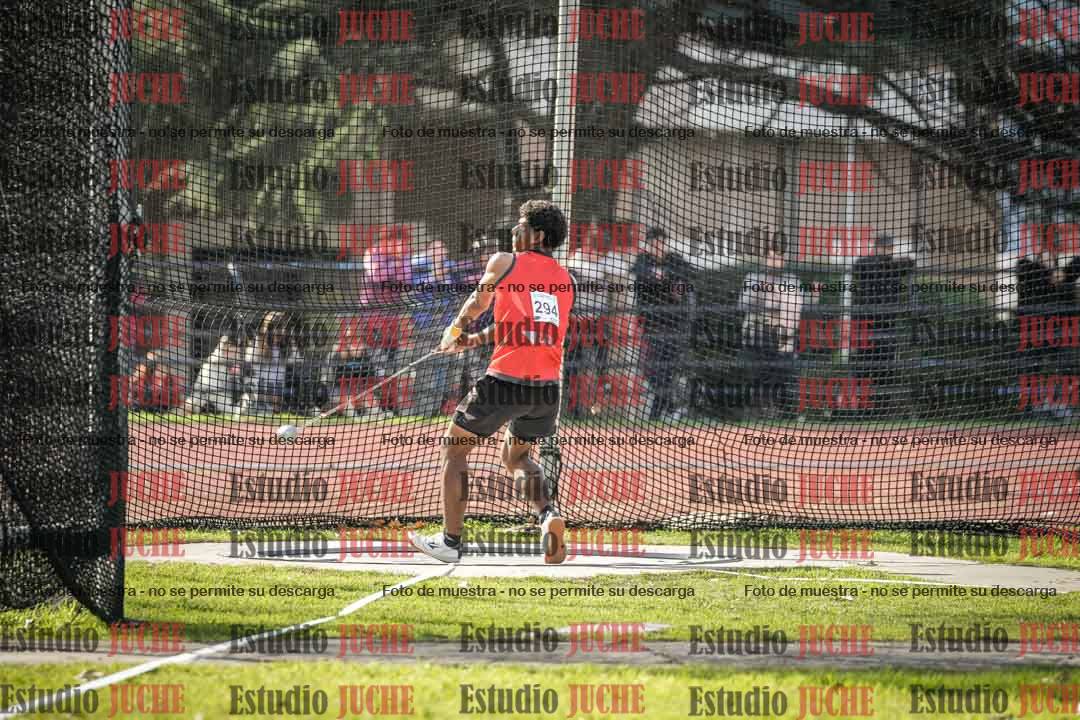 Fotos del lanzamiento de martillo de varones