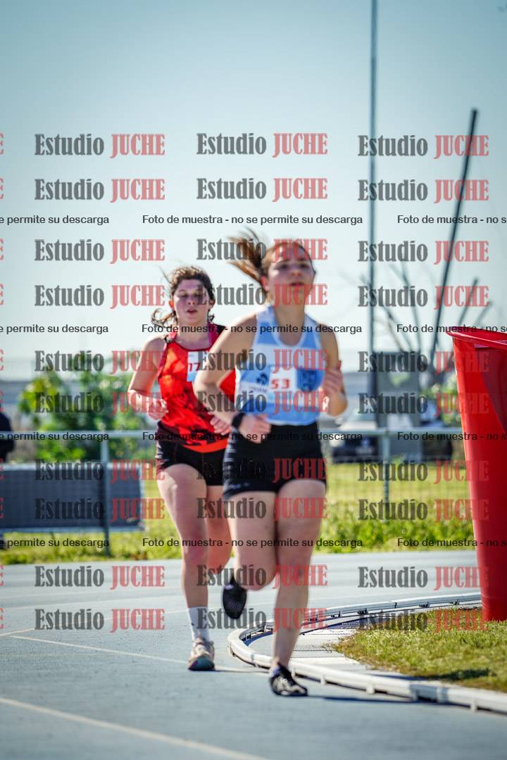 Fotos de los 5000 m llanos de mujeres y varones