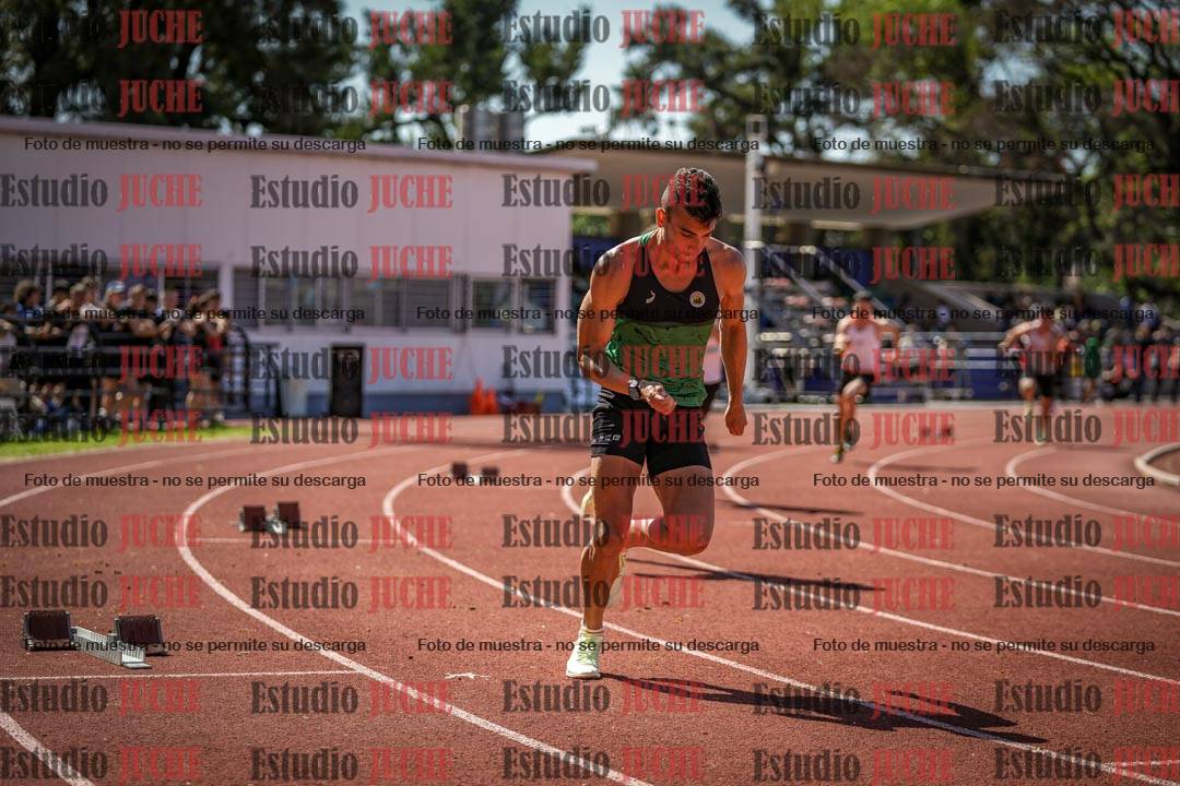 Fotos de los 400 m llanos de varones