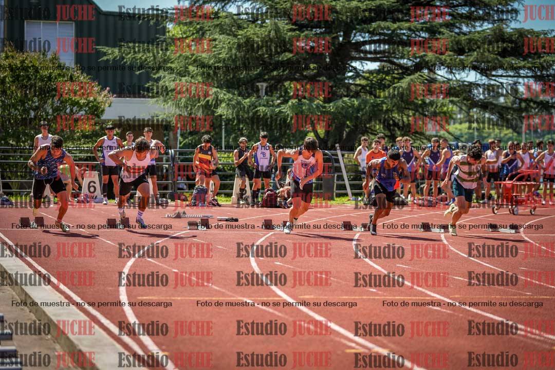 Fotos de los 100 m llanos de varones